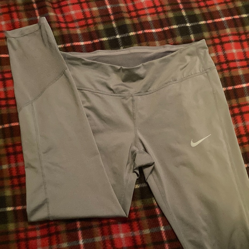 Mesh on the bottom